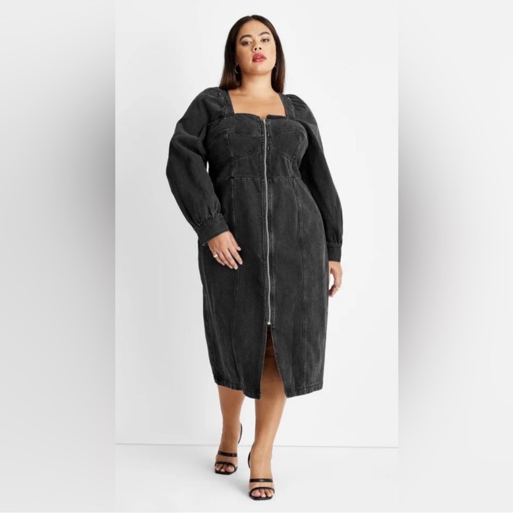 NWT Future Collective Kahlana Barfield Brown Long Sleeve Zip-Front Denim Dress
